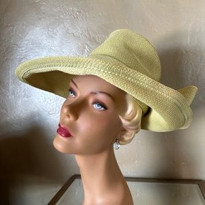 ENTICING 1960s' LIME GREEN STRAW WIDE BRIM HAT WITH LARGE BOW